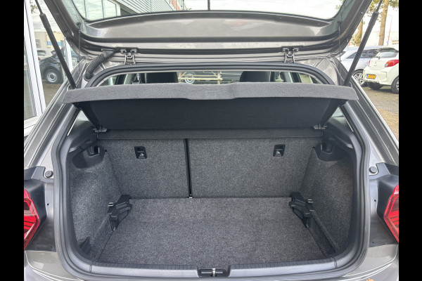 Volkswagen Polo 1.0 TSI Highline Business | Parkeer Sensoren | Stoelverwarming | Navi | Cruise