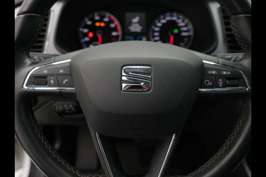 Seat León ST 1.0 TSI 115pk DSG Style Business Intense Navigatie Pdc Clima Privacy glas Keyless 313