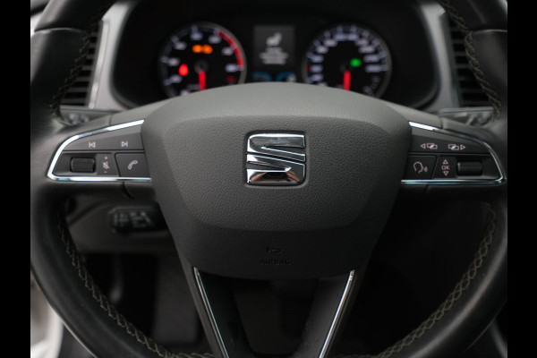 Seat León ST 1.0 TSI 115pk DSG Style Business Intense Navigatie Pdc Clima Privacy glas Keyless 313