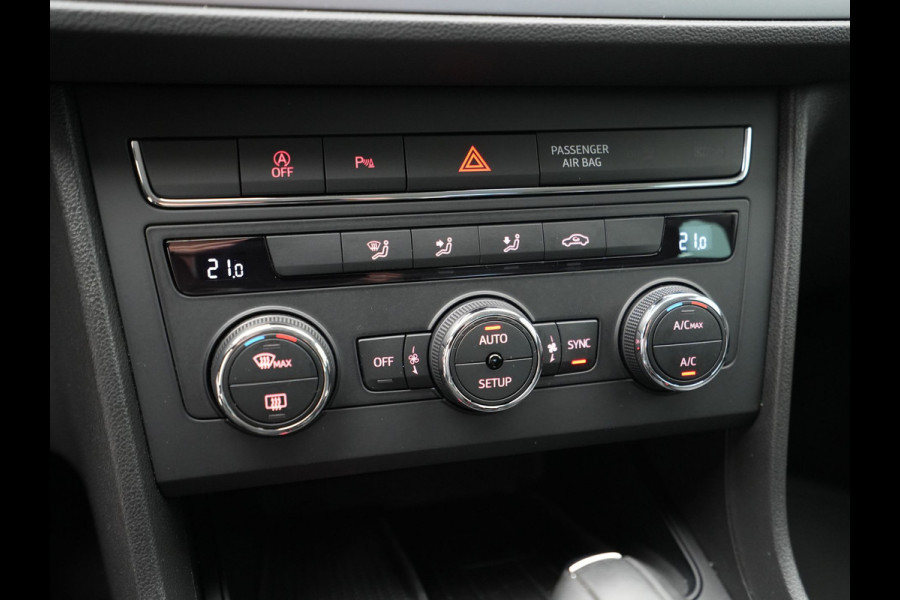 Seat León ST 1.0 TSI 115pk DSG Style Business Intense Navigatie Pdc Clima Privacy glas Keyless 313