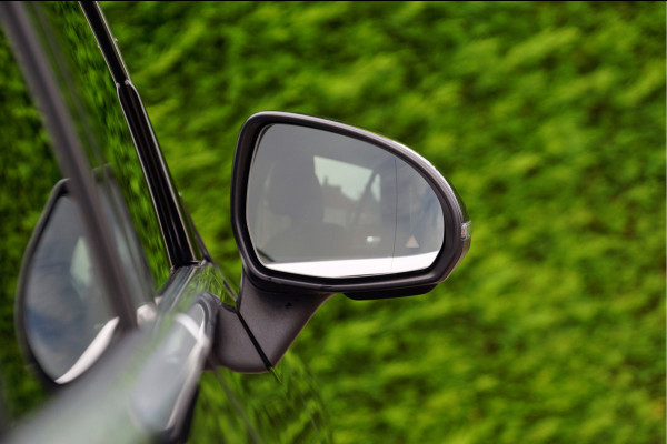 Mercedes-Benz GLC GLC 300 e 4M AMG Line | Dodehoek Memory Distronic Sfeerverlichting