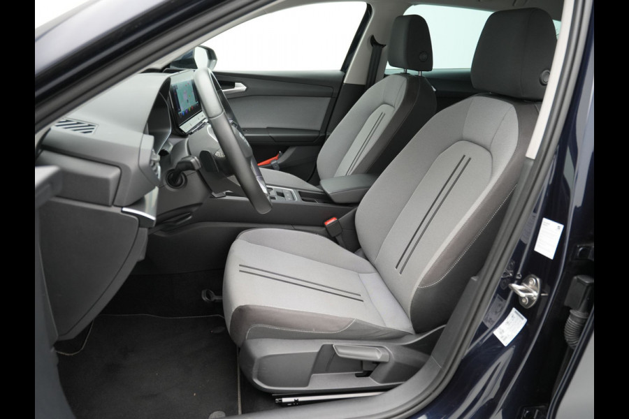 Seat Leon 1.0 eTSI 110 pk DSG Style Business Intense Navigatie Clima Camera Stoelverwarming Parkassist 220