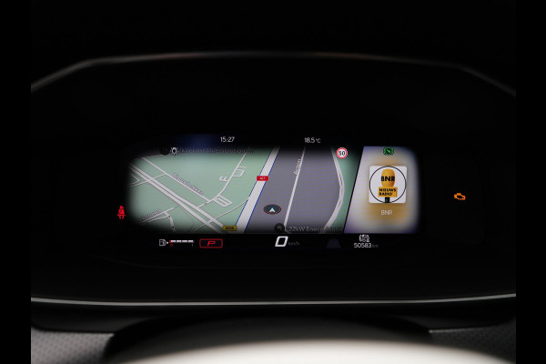 Seat Leon 1.0 eTSI 110 pk DSG Style Business Intense Navigatie Clima Camera Stoelverwarming Parkassist 220