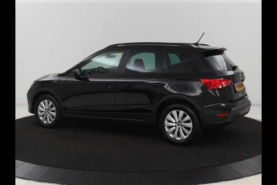 Seat Arona 1.0 TSI Style Intens | Stoelverwarming | Carplay | Virtual Cockpit | Navigatie | Full LED | Climate control | Parkeerhulp | DAB | Cruise control | Bluetooth | Getint glas