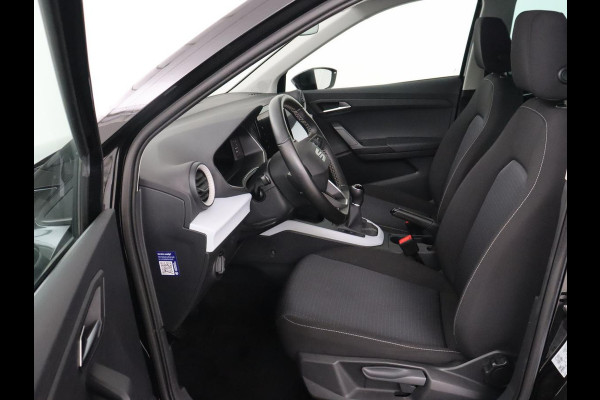 Seat Arona 1.0 TSI Style Intens | Stoelverwarming | Carplay | Virtual Cockpit | Navigatie | Full LED | Climate control | Parkeerhulp | DAB | Cruise control | Bluetooth | Getint glas