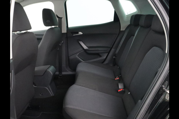 Seat Arona 1.0 TSI Style Intens | Stoelverwarming | Carplay | Virtual Cockpit | Navigatie | Full LED | Climate control | Parkeerhulp | DAB | Cruise control | Bluetooth | Getint glas