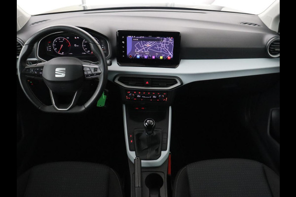Seat Arona 1.0 TSI Style Intens | Stoelverwarming | Carplay | Virtual Cockpit | Navigatie | Full LED | Climate control | Parkeerhulp | DAB | Cruise control | Bluetooth | Getint glas