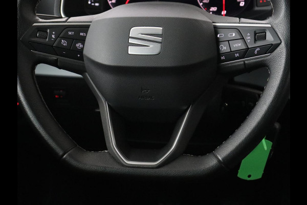 Seat Arona 1.0 TSI Style Intens | Stoelverwarming | Carplay | Virtual Cockpit | Navigatie | Full LED | Climate control | Parkeerhulp | DAB | Cruise control | Bluetooth | Getint glas