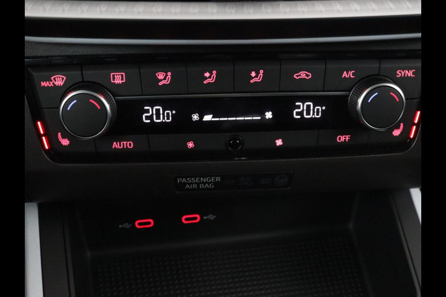 Seat Arona 1.0 TSI Style Intens | Stoelverwarming | Carplay | Virtual Cockpit | Navigatie | Full LED | Climate control | Parkeerhulp | DAB | Cruise control | Bluetooth | Getint glas