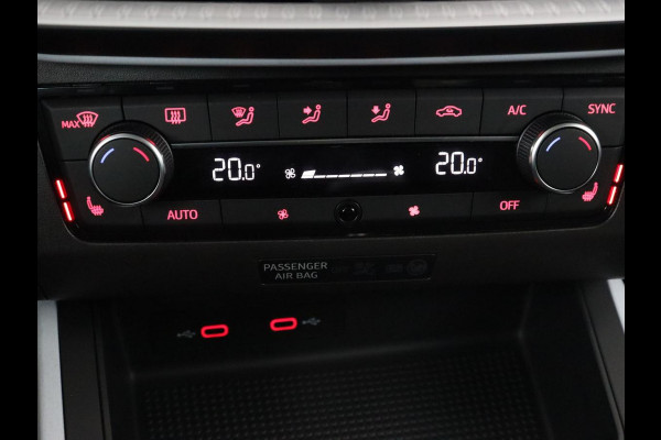 Seat Arona 1.0 TSI Style Intens | Stoelverwarming | Carplay | Virtual Cockpit | Navigatie | Full LED | Climate control | Parkeerhulp | DAB | Cruise control | Bluetooth | Getint glas