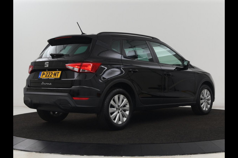 Seat Arona 1.0 TSI Style Intens | Stoelverwarming | Carplay | Virtual Cockpit | Navigatie | Full LED | Climate control | Parkeerhulp | DAB | Cruise control | Bluetooth | Getint glas