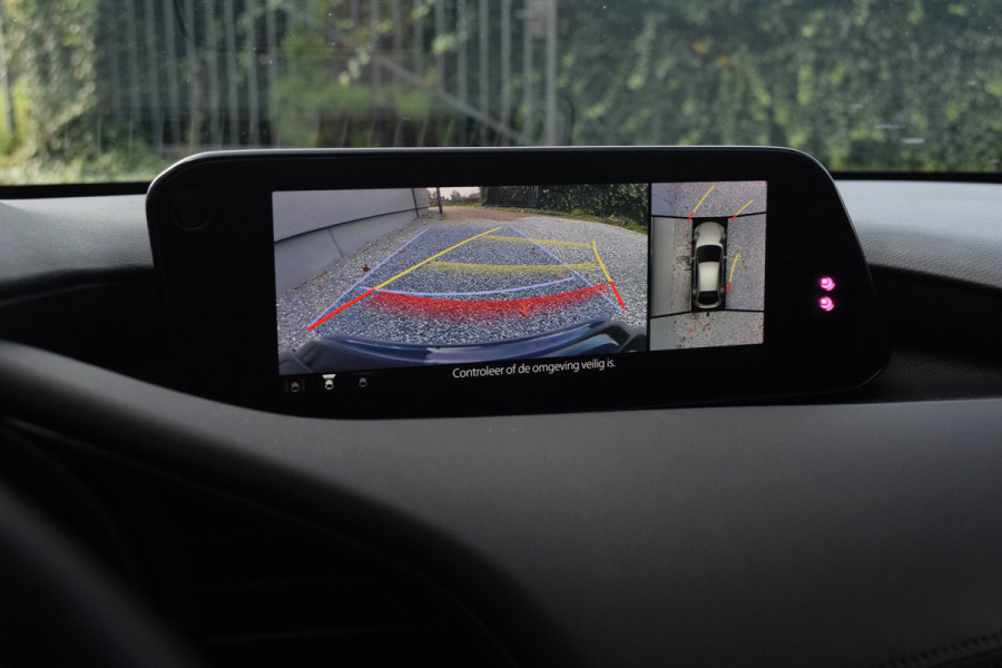 Mazda 3 2.0 e-SkyActiv-X M Hybrid 180 Luxury