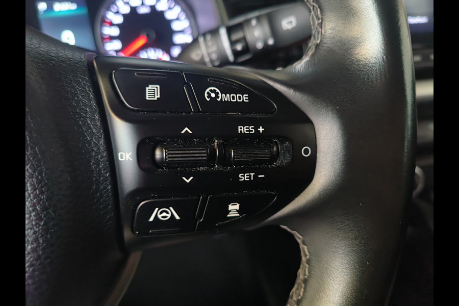 Kia Stonic 1.0 T-GDi MHEV Automaat uit 2022 Rijklaar + 12 maanden Bovag-garantie Henk Jongen Auto's in Helmond,  al 50 jaar service zoals 't hoort!