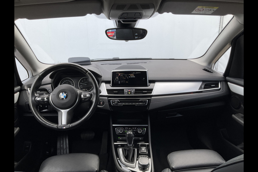 BMW 2 Serie 218i High Executive M-Sport Head-up Stoelverw. Leer Active Tourer