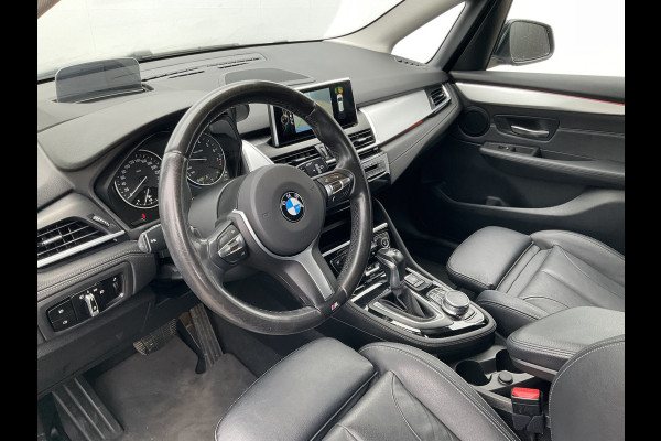 BMW 2 Serie 218i High Executive M-Sport Head-up Stoelverw. Leer Active Tourer