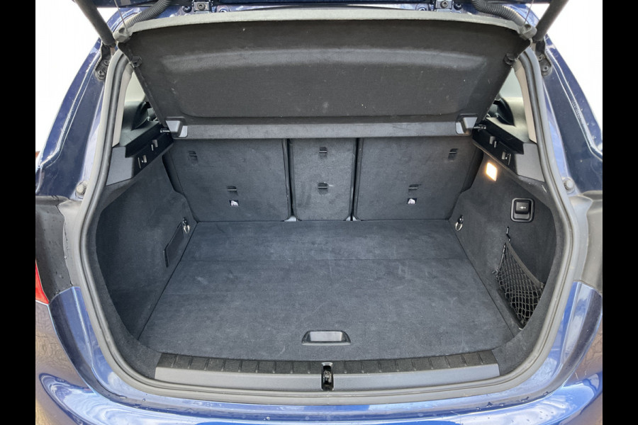 BMW 2 Serie 218i High Executive M-Sport Head-up Stoelverw. Leer Active Tourer