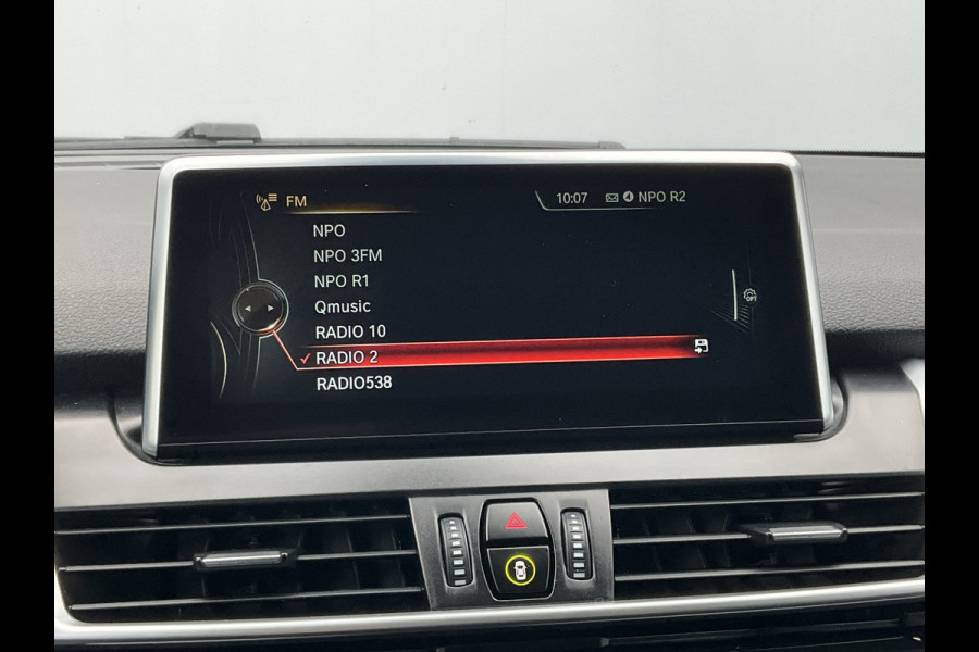 BMW 2 Serie 218i High Executive M-Sport Head-up Stoelverw. Leer Active Tourer