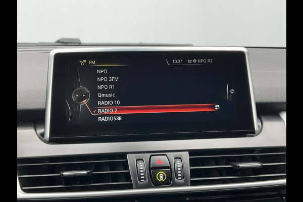 BMW 2 Serie 218i High Executive M-Sport Head-up Stoelverw. Leer Active Tourer