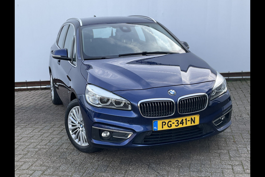 BMW 2 Serie 218i High Executive M-Sport Head-up Stoelverw. Leer Active Tourer
