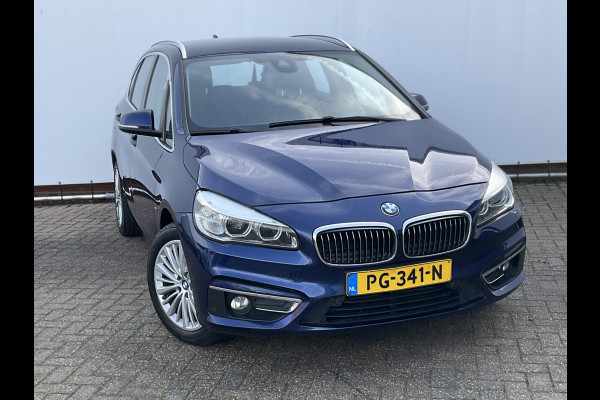 BMW 2 Serie 218i High Executive M-Sport Head-up Stoelverw. Leer Active Tourer