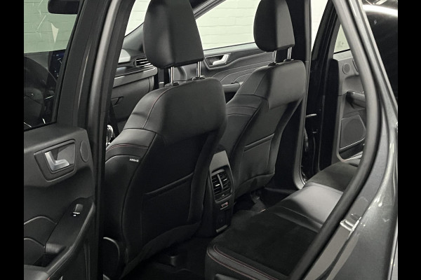 Ford Kuga 1.5 EcoBoost ST-Line X *1800 kg Trekgewicht | Open dak | Trekhaak | Adapt. cruise control | B&O | Carplay | Stuur-/Stoelverwarming