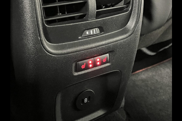 Ford Kuga 1.5 EcoBoost ST-Line X *1800 kg Trekgewicht | Open dak | Trekhaak | Adapt. cruise control | B&O | Carplay | Stuur-/Stoelverwarming