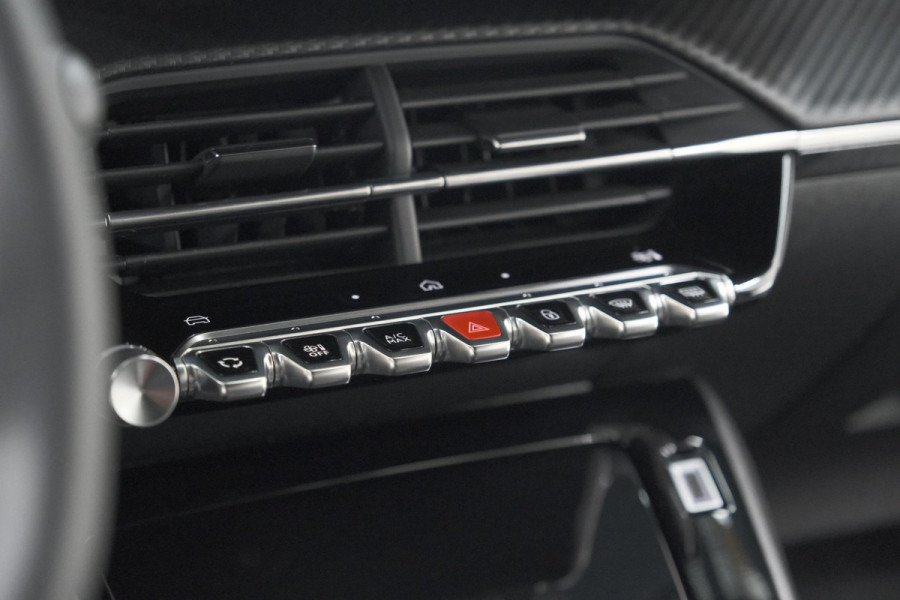 Peugeot 2008 PureTech 100 Allure | Camera | Navigatie | Parkeersensoren | Apple Carplay