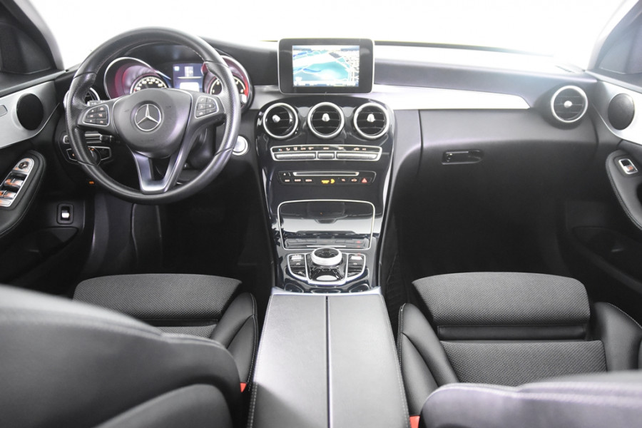 Mercedes-Benz C-Klasse Estate 180 CDI Premium Avantgarde *Navigatie*Trekhaak*Park assist*