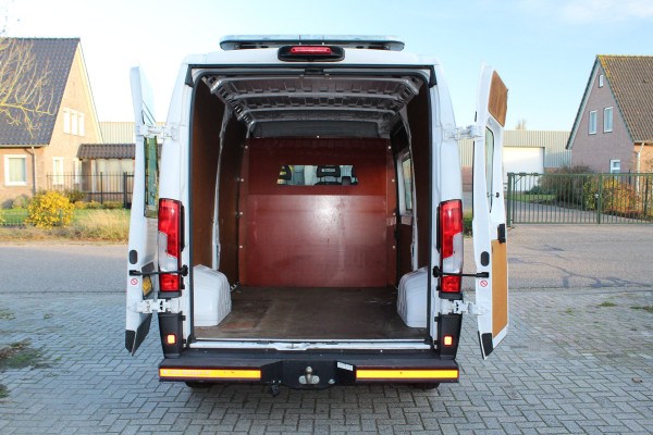 Fiat Ducato 35H 3.0 Natural Power L2H2 ✓ 3000KG trekgewicht ✓ 3-zits ✓ airco ✓ camera