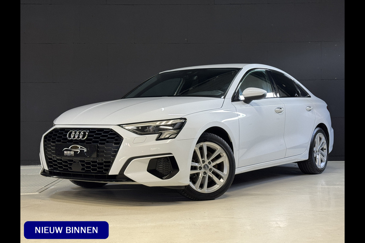 Audi A3 Limousine 35 TFSI 150PK Business Edition Automaat | Nieuw model | Afn. trekhaak | Virtual | Full LED