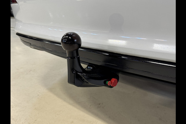 Audi A3 Limousine 35 TFSI 150PK Business Edition Automaat | Nieuw model | Afn. trekhaak | Virtual | Full LED