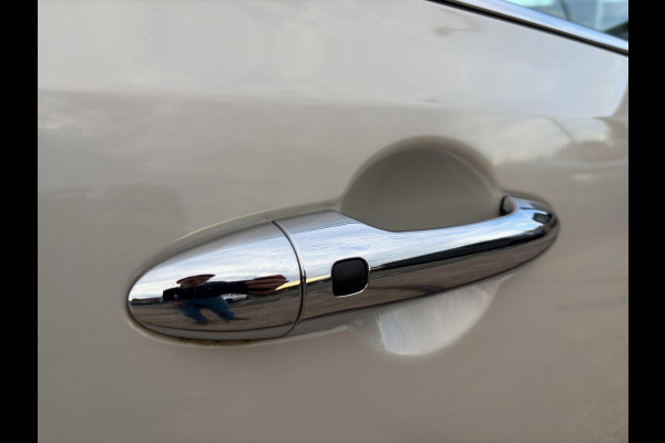 Kia Picanto 1.0 DPi GT-Line Automaat | Camera | Cruise | Clima | Navi | Leder | Key-Less | Apple Carplay & Android Auto |