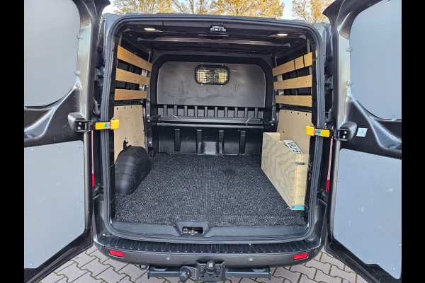 Ford Transit Custom 300 2.0 TDCI L2H1 Dubbele cabine | 2x Schuifdeur | Xenon | Trekhaak | Camera | PDC |