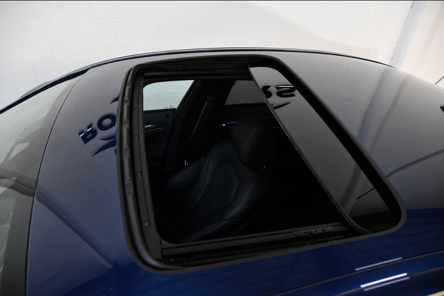 BMW 5 Serie 530e iPerformance High Executive, M-sport, Schuifdak, 3D camera