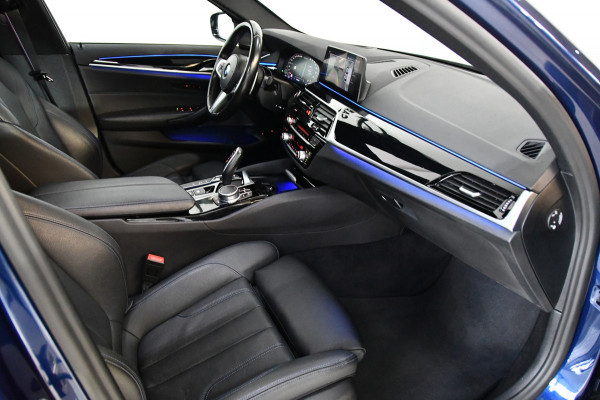 BMW 5 Serie 530e iPerformance High Executive, M-sport, Schuifdak, 3D camera