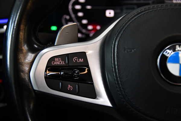 BMW 5 Serie 530e iPerformance High Executive, M-sport, Schuifdak, 3D camera