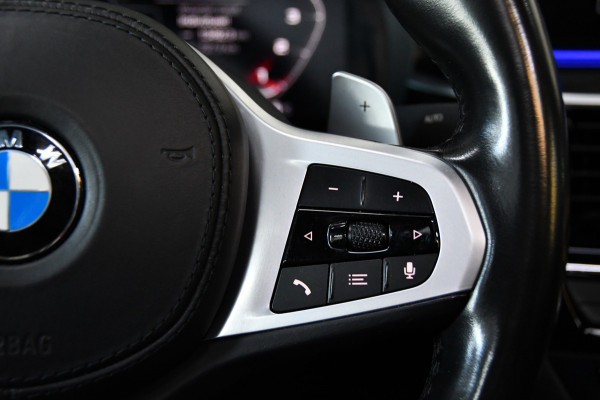 BMW 5 Serie 530e iPerformance High Executive, M-sport, Schuifdak, 3D camera