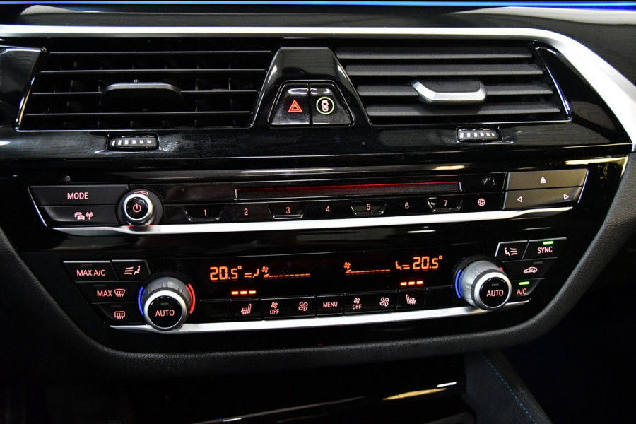 BMW 5 Serie 530e iPerformance High Executive, M-sport, Schuifdak, 3D camera