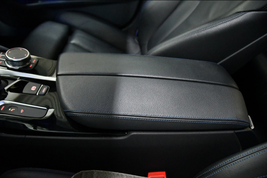 BMW 5 Serie 530e iPerformance High Executive, M-sport, Schuifdak, 3D camera