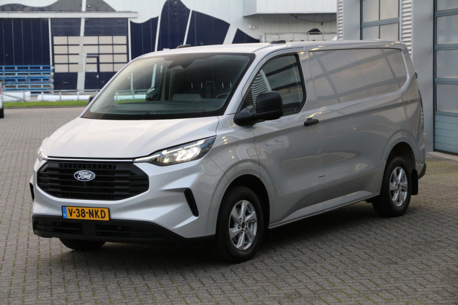 Ford Transit Custom 320 2.0 TDCI 136 | L1H1 | LED | Camera | Navi | Clima..