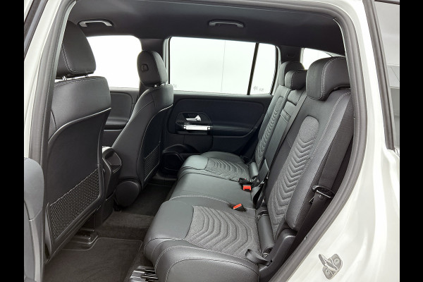 Mercedes-Benz EQB 250+ Business Solution 71 kWh | Widescreen display | Extra USB-poorten | EASY PACK achterklep | Sfeerverlichting | Parkeerpakket met achteruitrijcamera | Stoelverwarming voor |
