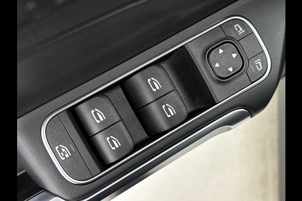 Mercedes-Benz EQB 250+ Business Solution 71 kWh | Widescreen display | Extra USB-poorten | EASY PACK achterklep | Sfeerverlichting | Parkeerpakket met achteruitrijcamera | Stoelverwarming voor |