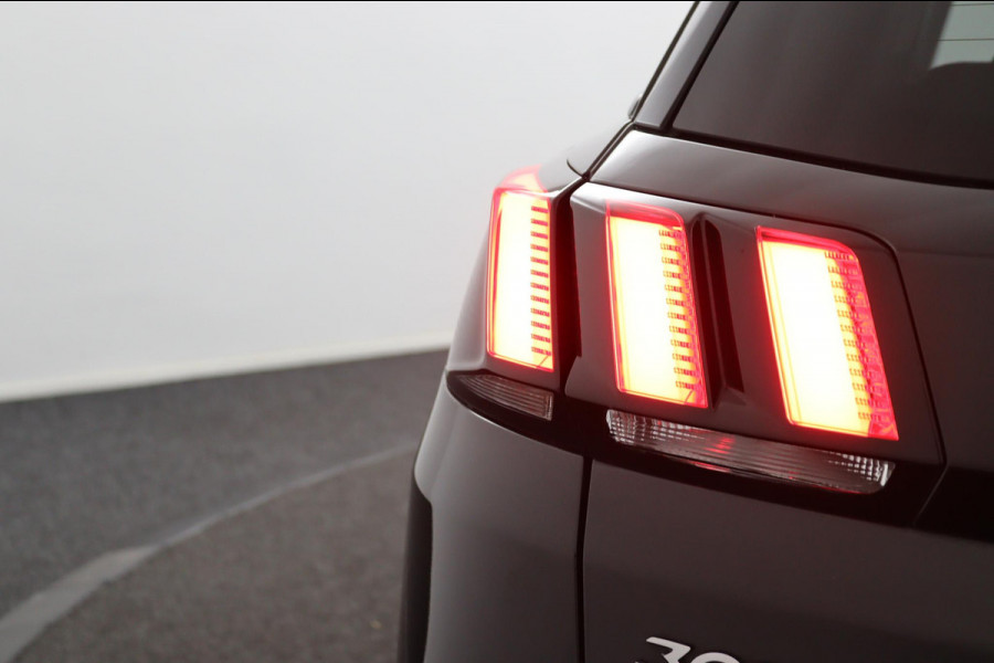 Peugeot 3008 1.2 PureTech Blue*ECC*HAAK*NAVI*CAM*CARPLAY