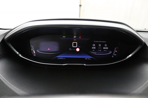 Peugeot 3008 1.2 PureTech Blue*ECC*HAAK*NAVI*CAM*CARPLAY