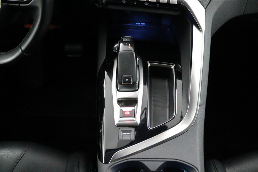 Peugeot 3008 1.2 PureTech Blue*ECC*HAAK*NAVI*CAM*CARPLAY