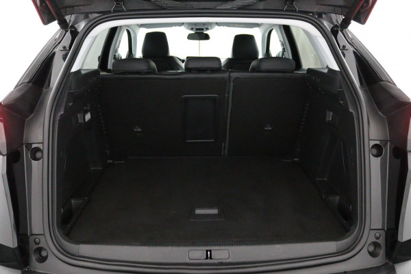 Peugeot 3008 1.2 PureTech Blue*ECC*HAAK*NAVI*CAM*CARPLAY