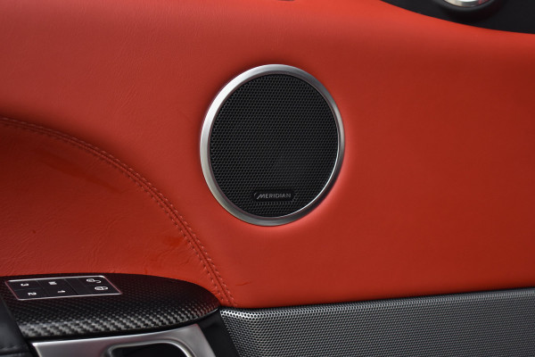 Land Rover Range Rover Sport 5.0 V8 SC SVR 575pk | Pano | Meridian Surround | Matrix | 360 Camera | Trekhaak | Carbon motorkap | CarPlay |