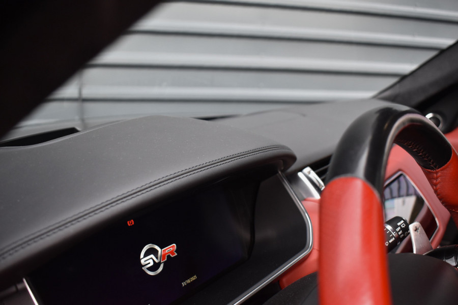 Land Rover Range Rover Sport 5.0 V8 SC SVR 575pk | Pano | Meridian Surround | Matrix | 360 Camera | Trekhaak | Carbon motorkap | CarPlay |