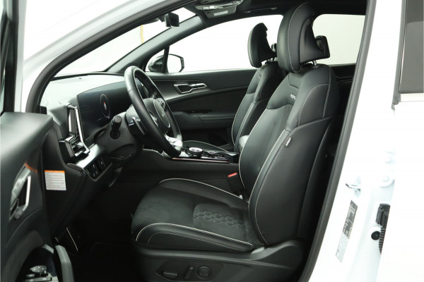 Kia Sportage 1.6 T-GDi Hybrid GT-Line Automaat Apple Carplay/Android Auto - Cruise Control - Dodehoekdetectie - Panoramadak -Stoel/Stuurverwarming - Fabrieksgarantie tot 06-2031