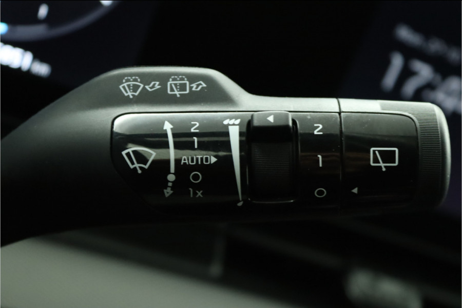 Kia Sportage 1.6 T-GDi Hybrid GT-Line Automaat Apple Carplay/Android Auto - Cruise Control - Dodehoekdetectie - Panoramadak -Stoel/Stuurverwarming - Fabrieksgarantie tot 06-2031